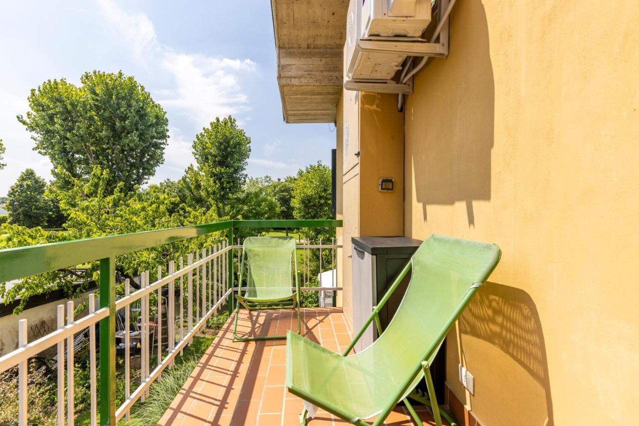 Trendy Aparment With Garage Right By The Lake Sirmione Luaran gambar